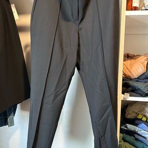 Theory Outlet Pleated Wool Gabardine Pant size 6